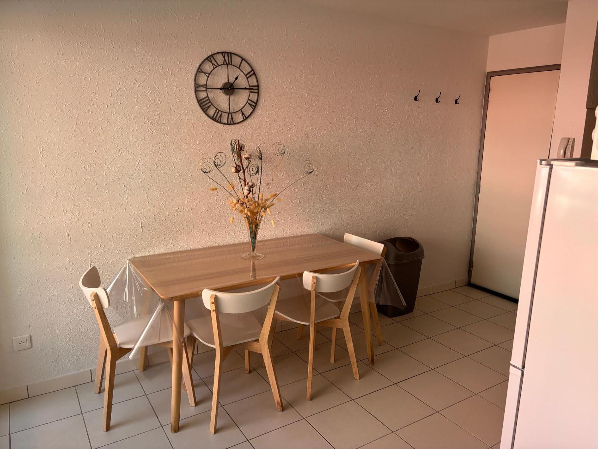 Classe 3 Etoiles Charmant Appartement Cosy Sur Sete Proche De Toutes Commodites, Parking Prive Luaran gambar